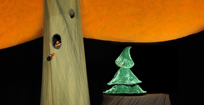 "Petit Sapin quatre-saisons", spectacle jeune public au Théâtre de la Cachette à Nantes "Petit-Sapin quatre-saisons", spectacle jeune public au Théâtre de la Cachette à Nantes