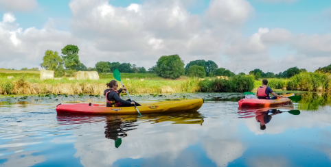 Escapade Nature - Location de canoë-kayak, paddle et bateaux électriques