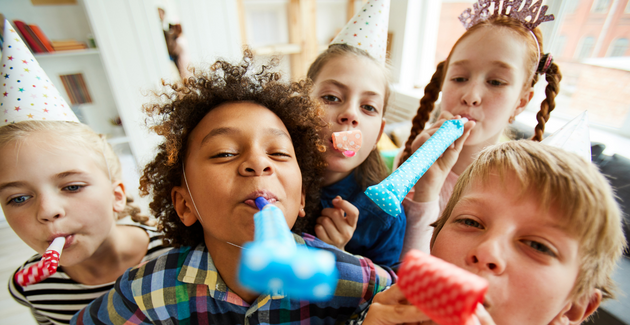 Fêter son anniversaire à la patinoire, c’est tout schuss !