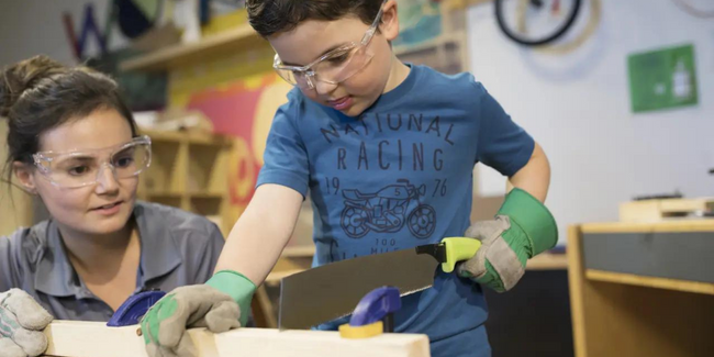  Ateliers de bricolage enfant : fabriquer un jeu en bois "Bamboléo" au Leroy Merlin à Rezé