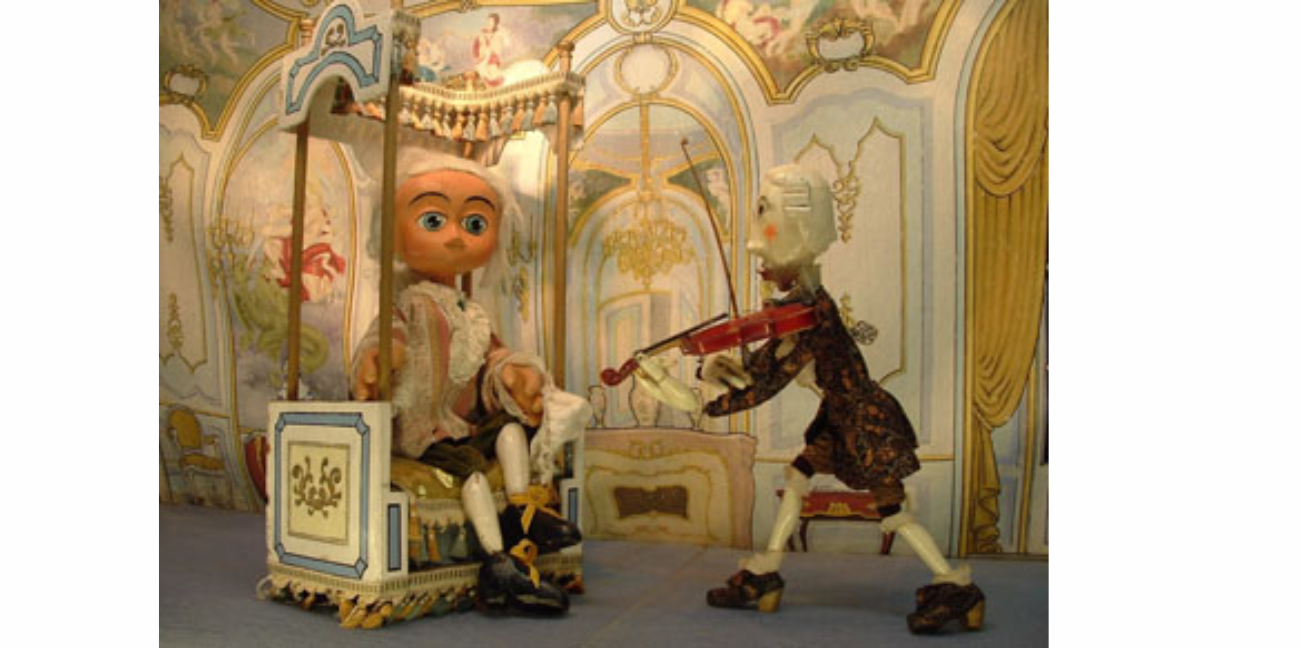 La symphonie des jouets : spectacle de marionnettes 3-8 ans au Théâtre de Jeanne