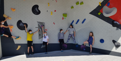 Stages d'escalade // Pour les 4-7 ans et les +8 ans // Vertical'Art