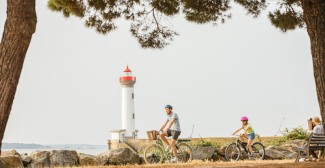 Saint-Nazaire : Une Destination "Renversante" pour les familles!